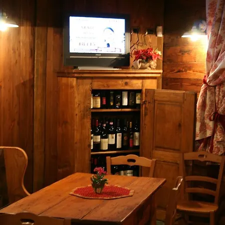 Casa de hóspedes La Maisonnette Montjovet
